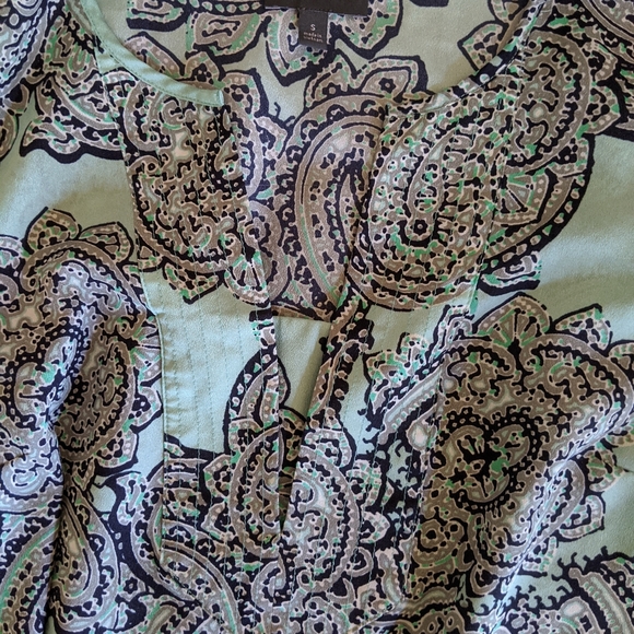 The Limited Paisley Blouse - Picture 3 of 3
